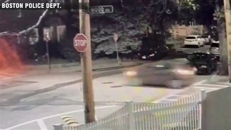 Boston Police release photos of car possibly connected to deadly hit-and-run in Hyde Park